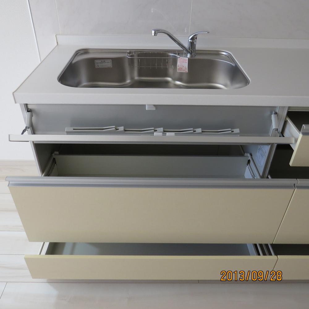 Same specifications photo (kitchen). Same specifications Kitchen sink