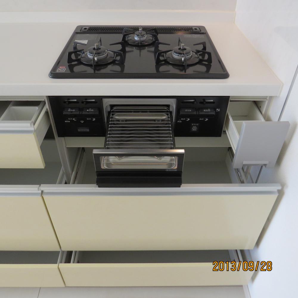 Same specifications photo (kitchen). Same specifications Gas stove