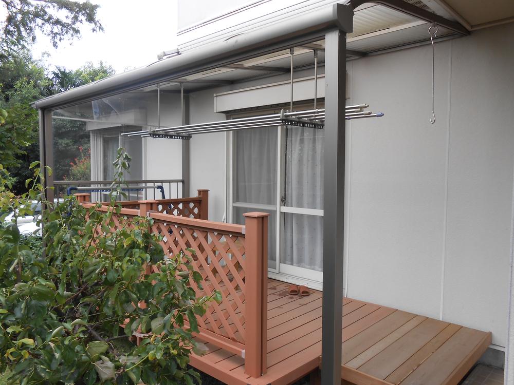 Garden. Heisei established a balcony in 23 years