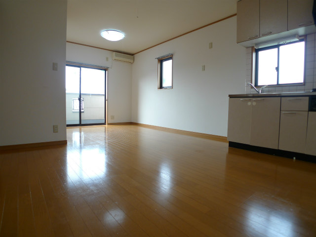 Living and room