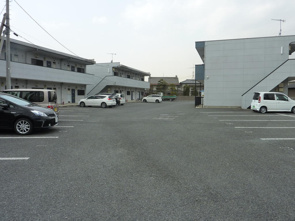 Parking lot. Site wide!