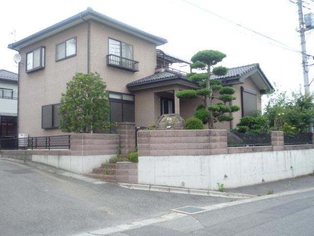 Local appearance photo