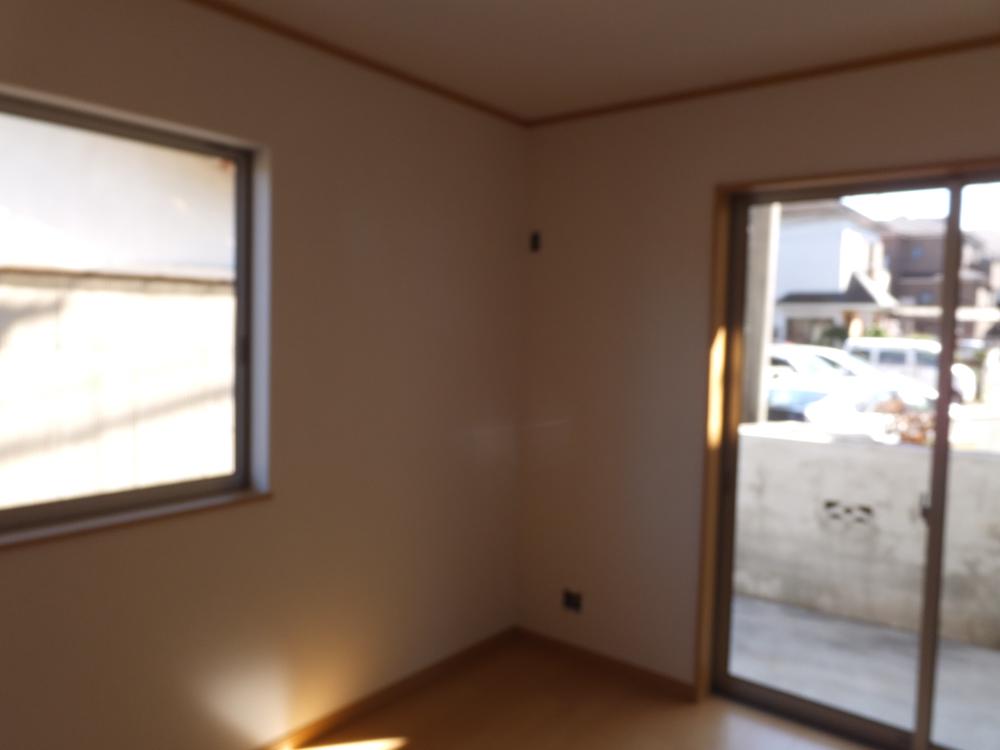 Non-living room. Indoor (10 May 2013) Shooting