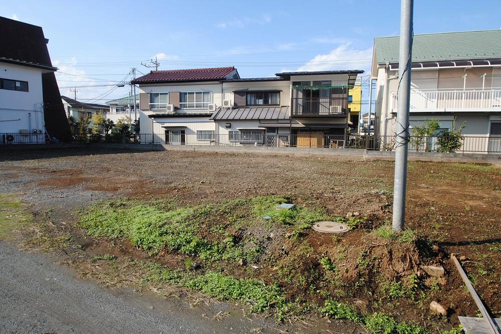 Local appearance photo. Local (10 May 2013) Shooting