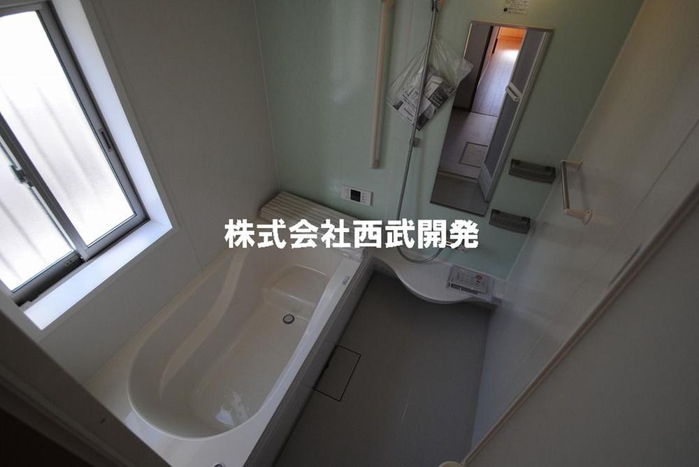 Bathroom. 4 Building room (September 2013) Shooting