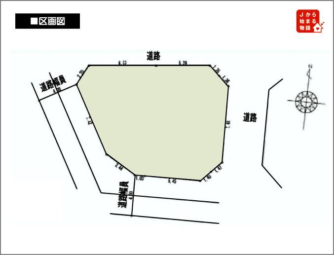 Compartment figure. 13.5 million yen, 5DK, Land area 135.56 sq m , Building area 93.57 sq m four-way road shaping land. It is a quiet residential area.