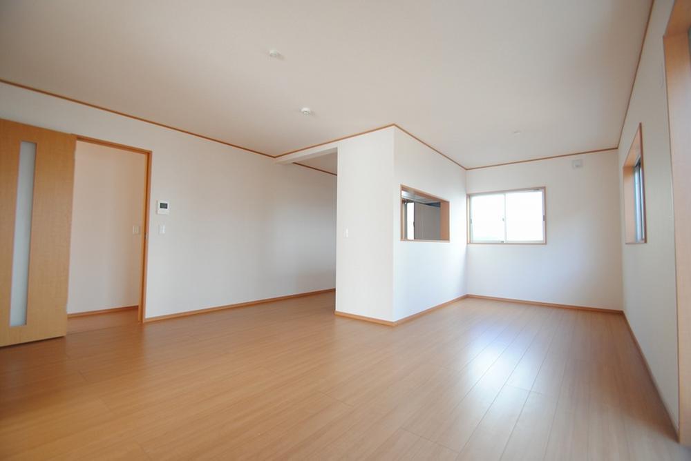 Living. Indoor (September 2013) Shooting