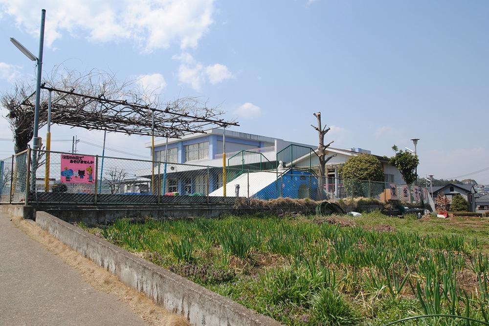 kindergarten ・ Nursery. Higashikanako to nursery 290m