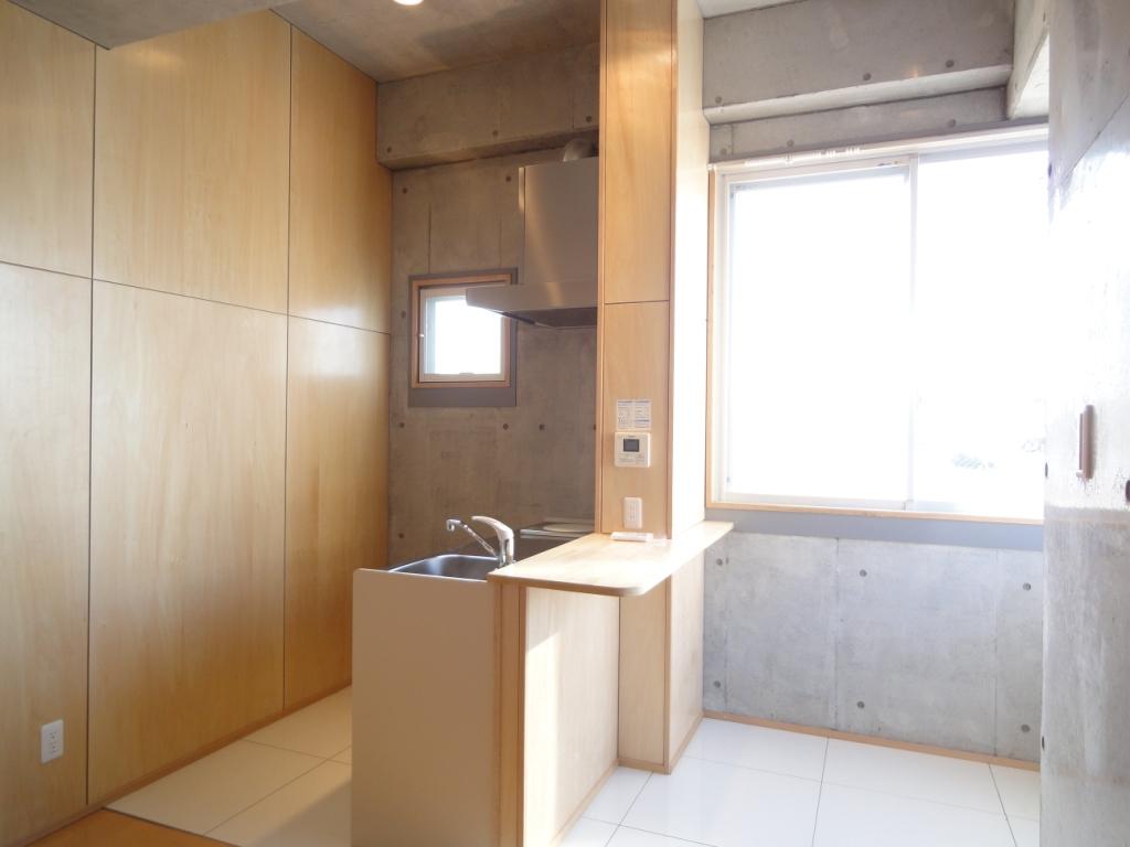 Kitchen.  ※ New construction is a picture of the time
