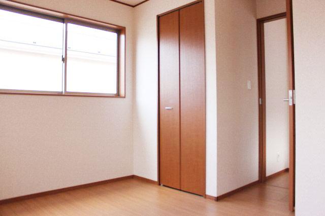 Receipt. Local (11 May 2013) Shooting