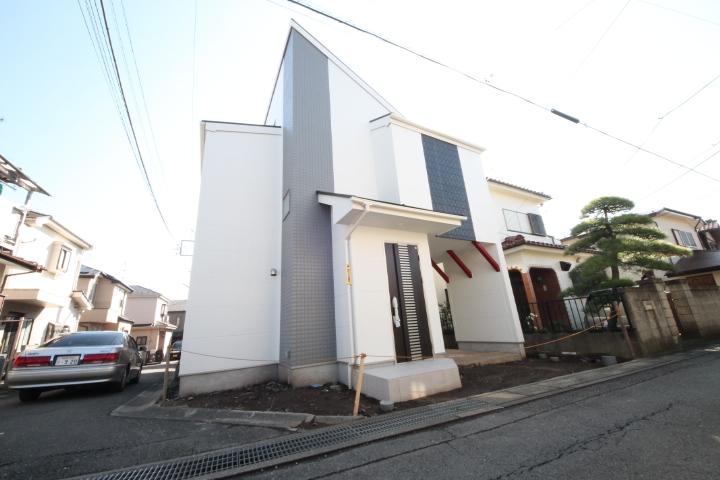 Local appearance photo. Outer wall 35mmALC panel adopted. Stylish appearance. 