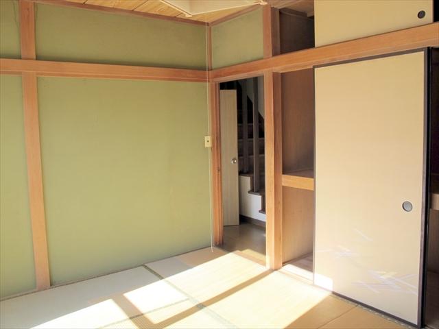 Non-living room