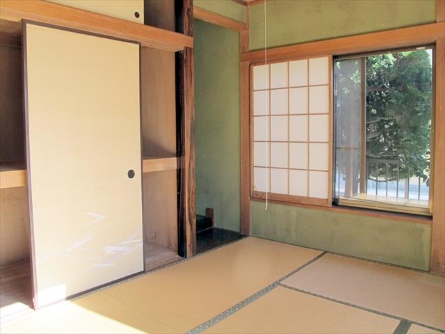 Non-living room