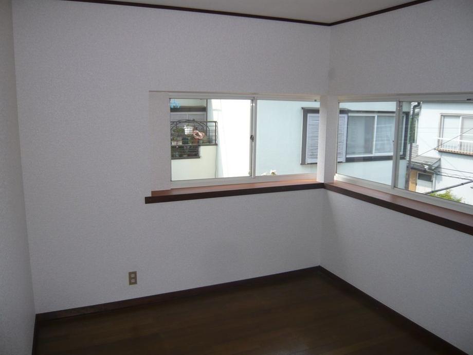Non-living room