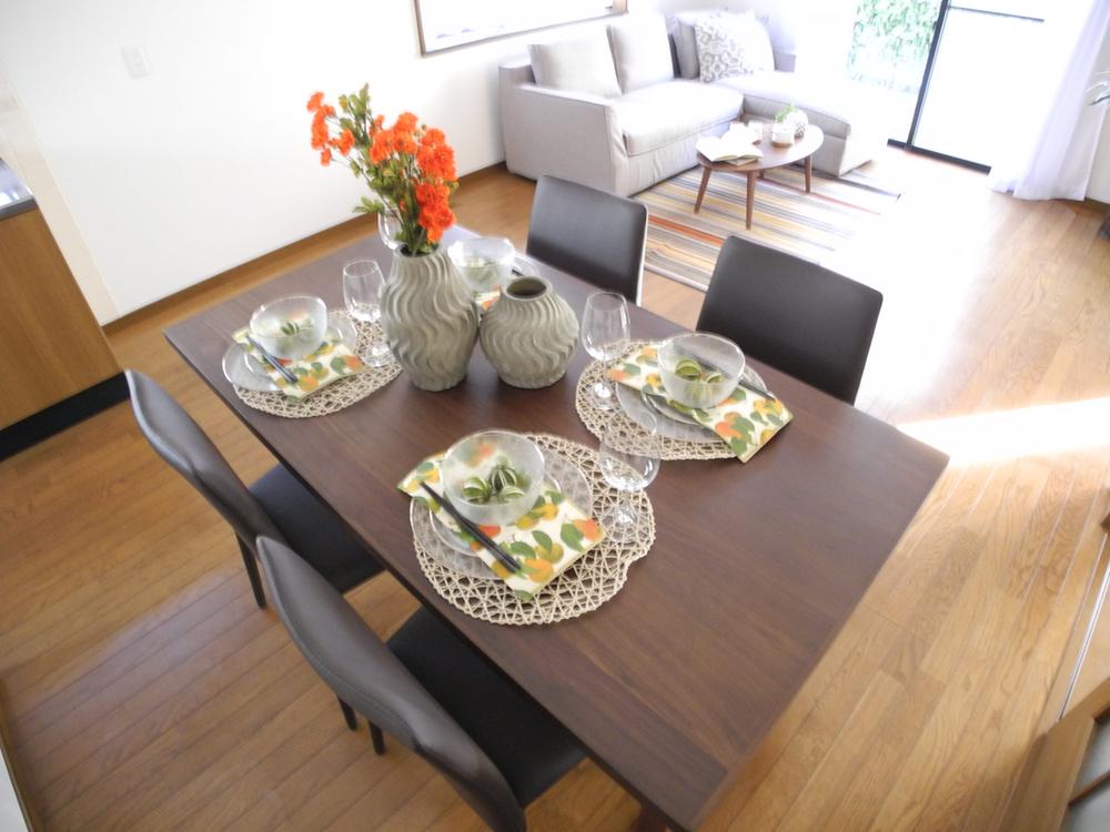 Other introspection. Dining table