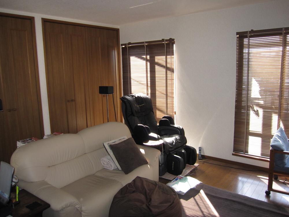 Non-living room. Western-style (11 May 2011) Shooting