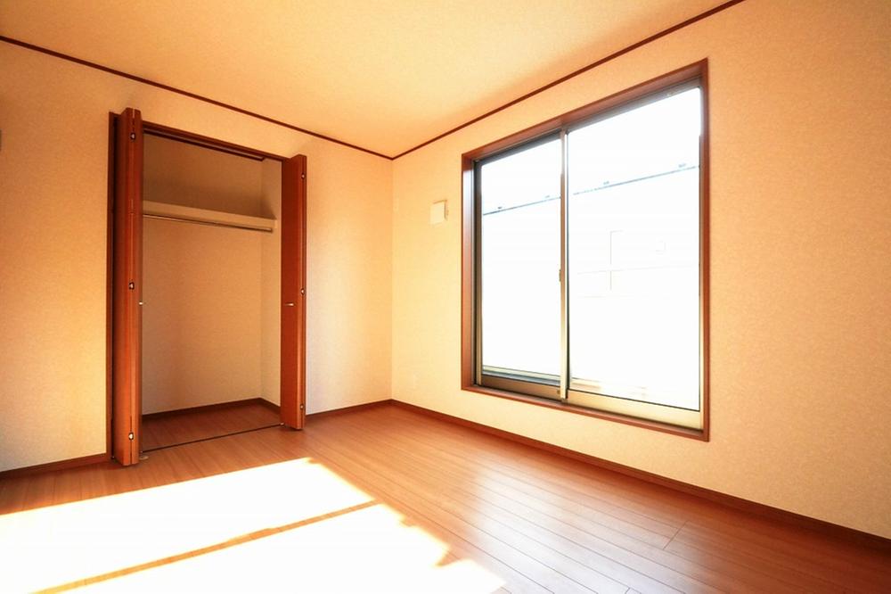 Other introspection. Building 2 room (November 2013) Shooting