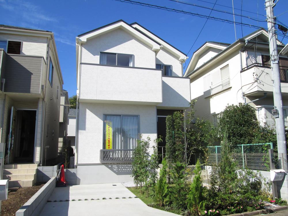 Rendering (appearance). ( Building) Rendering