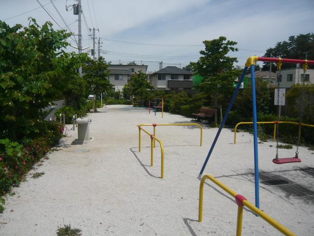 park. Within the site (June 2013) Shooting