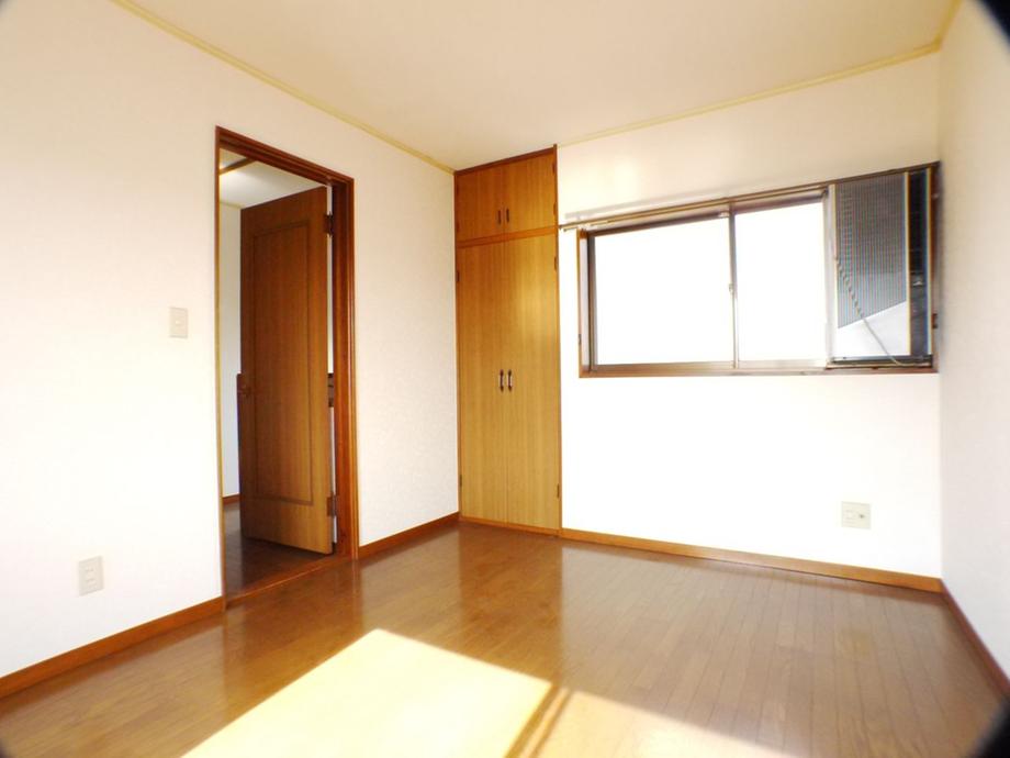 Non-living room