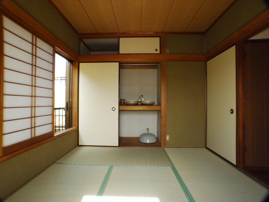 Non-living room