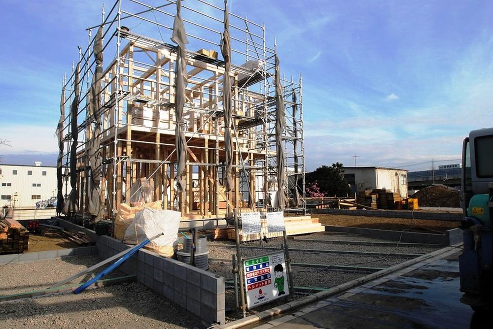 Local appearance photo. II-2 site (December 2013) Shooting