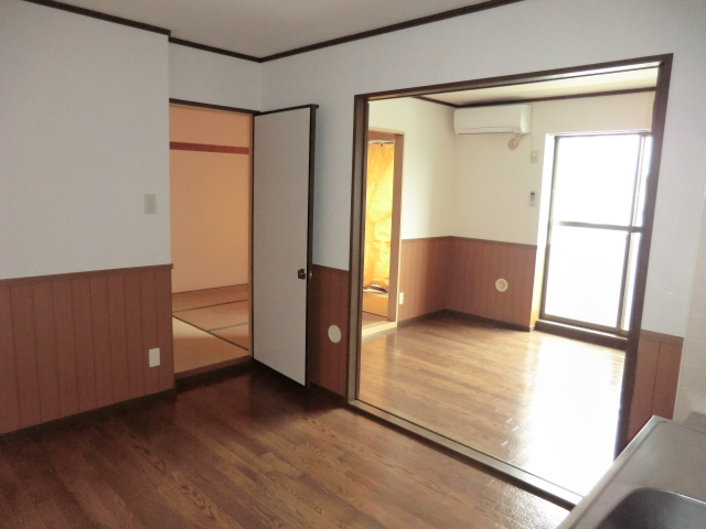 Living and room