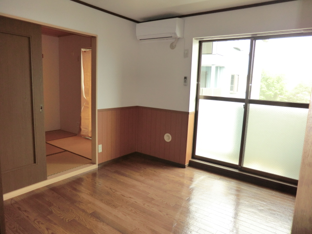 Living and room