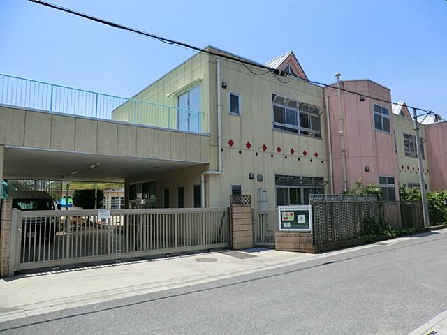 kindergarten ・ Nursery. Showa Kobato to kindergarten 604m