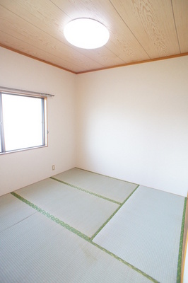 Living and room.  ☆ Japanese-style room 4.5 Pledge ☆ 