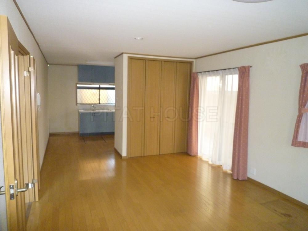 Living.  ◆ 19 Pledge of LDK are spacious space of the room.