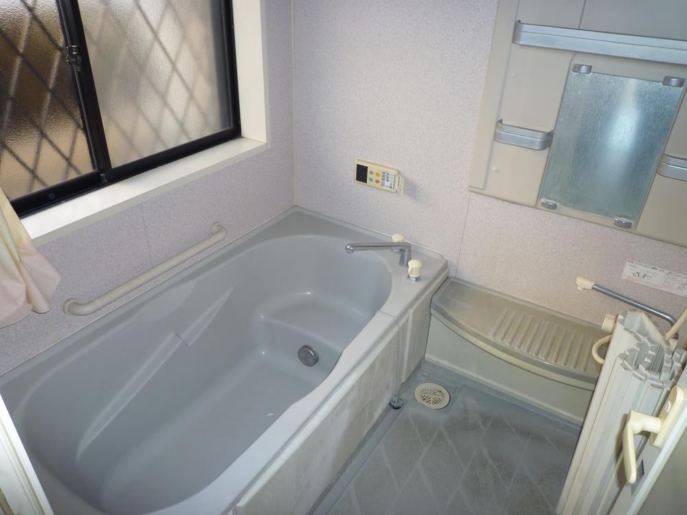 Bathroom.  ◆ Guests can relax slowly in the bath of 1 pyeong type.