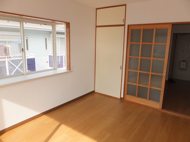 Living and room