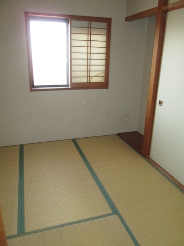 Living and room. Japanese-style room (interior ago)