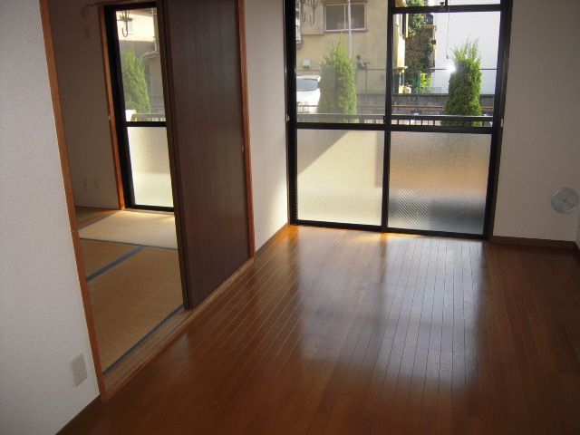 Living and room