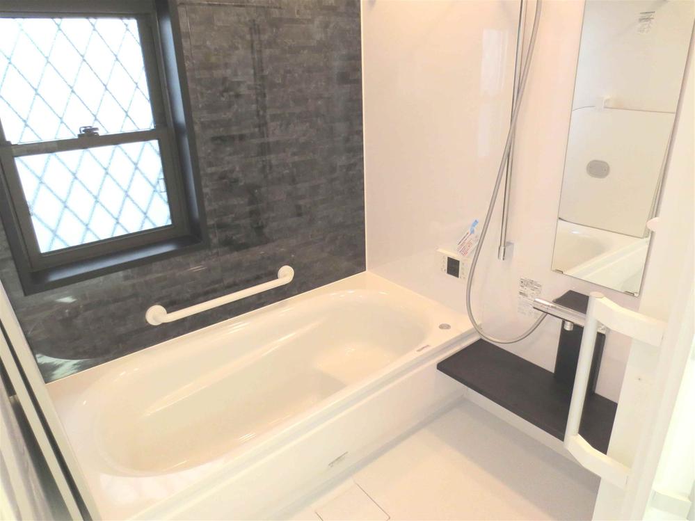 Bathroom. Modern bathroom, With LED lighting. It will surely become a space of peace! 