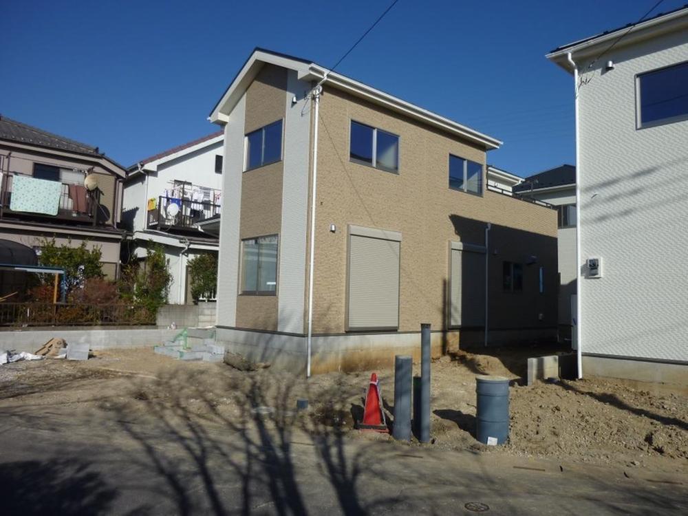 Local appearance photo