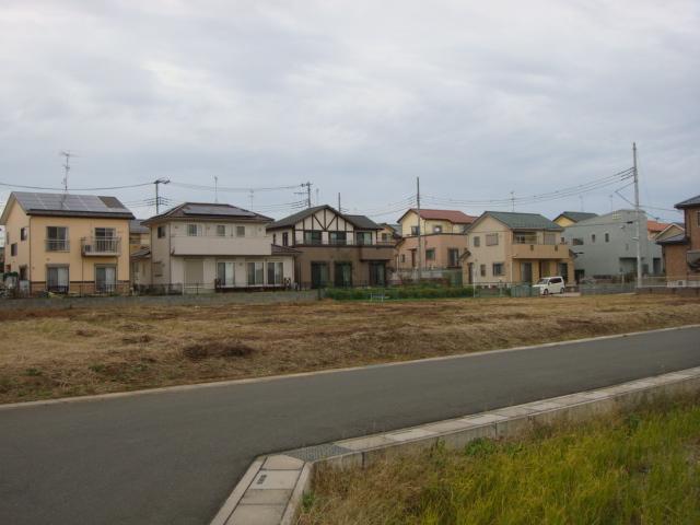 Local land photo. Shooting from the south road