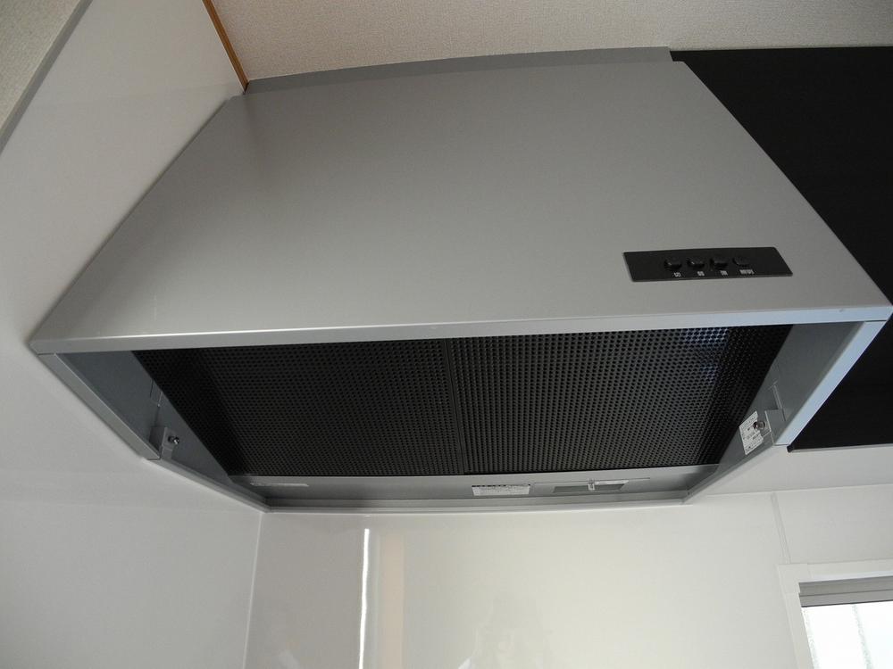 Kitchen. Indoor (11 May 2013) Shooting