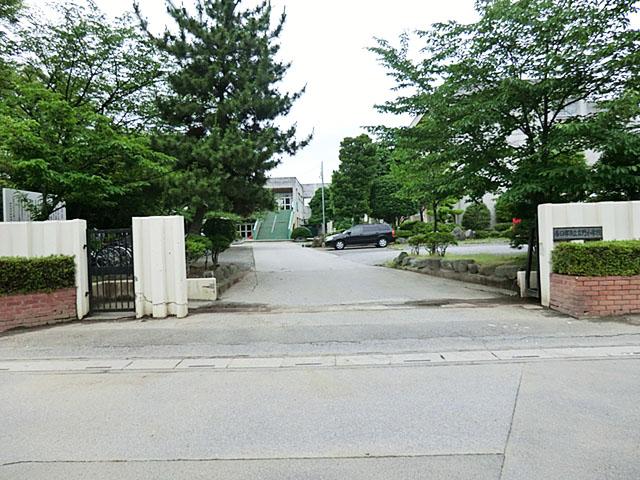 Primary school. Kasukabe Municipal Tateno to elementary school 1150m