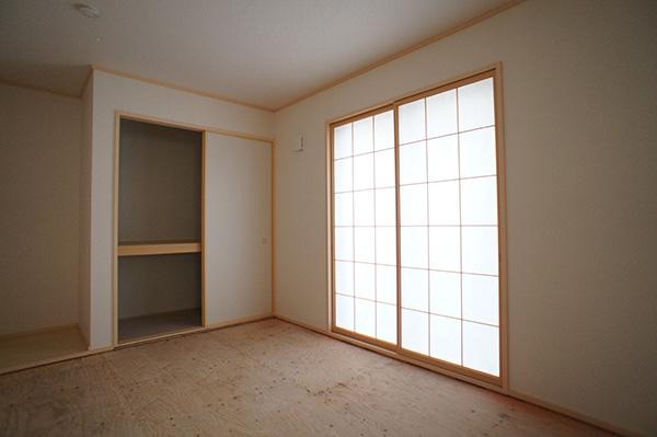 Non-living room. Indoor (12 May 2013) Shooting 1 Building