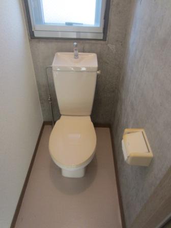 Toilet