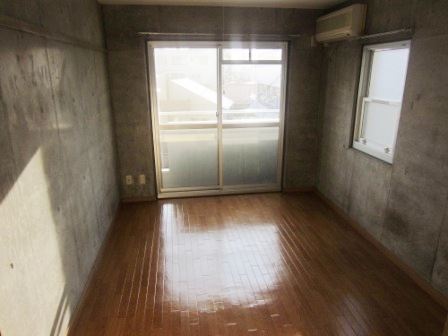 Living and room