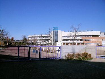 Primary school. Until Takesato Nishi Elementary School 424m