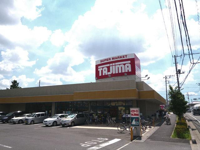 Supermarket. 754m image is an image to Tajima.