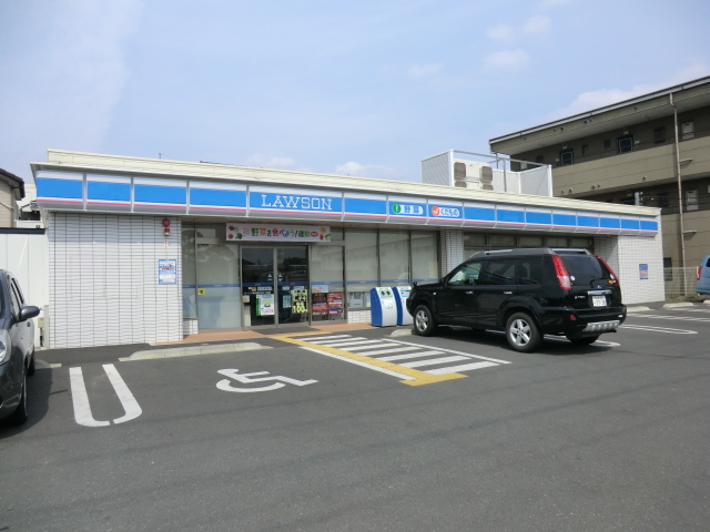 Convenience store. 300m until Lawson (convenience store)