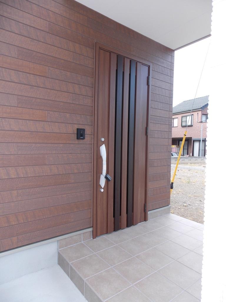 Same specifications photos (appearance). Same specifications