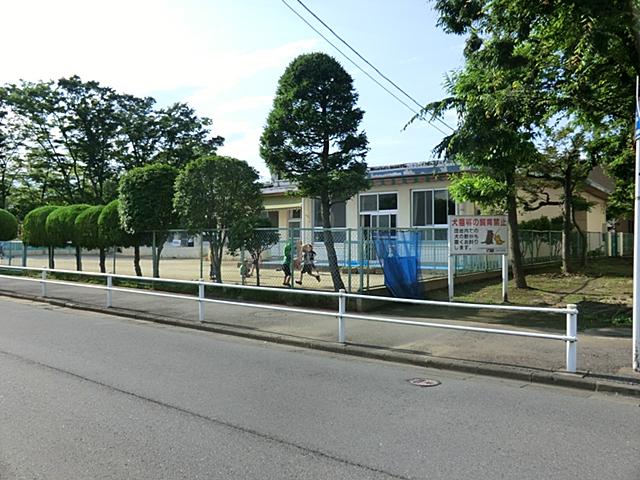 kindergarten ・ Nursery. 1000m to the first nursery school