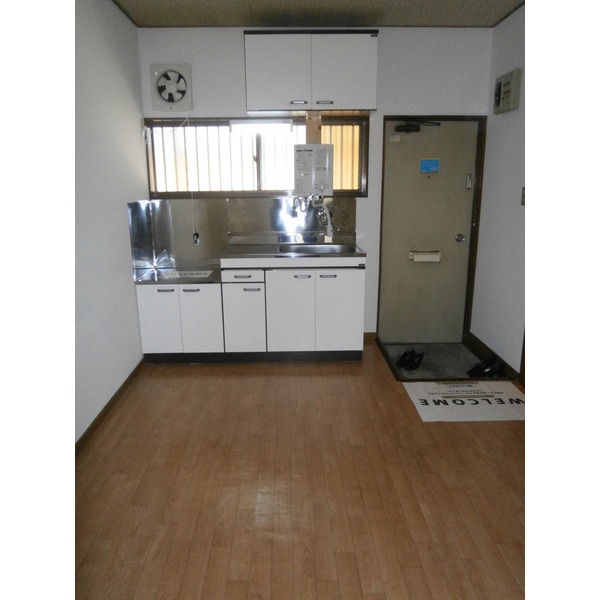 Kitchen.  ※ It is another in Room