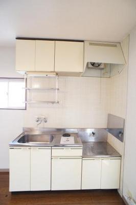 Kitchen.  ☆ Two-burner gas stove installation Allowed ☆